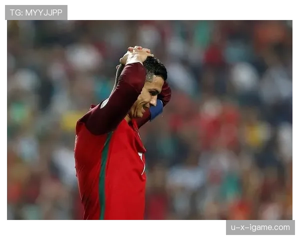 伯德无球跑动牵制力改变对手防守布局